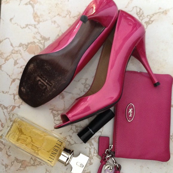 Pink Weitzman Pumps - Picture 4 of 5